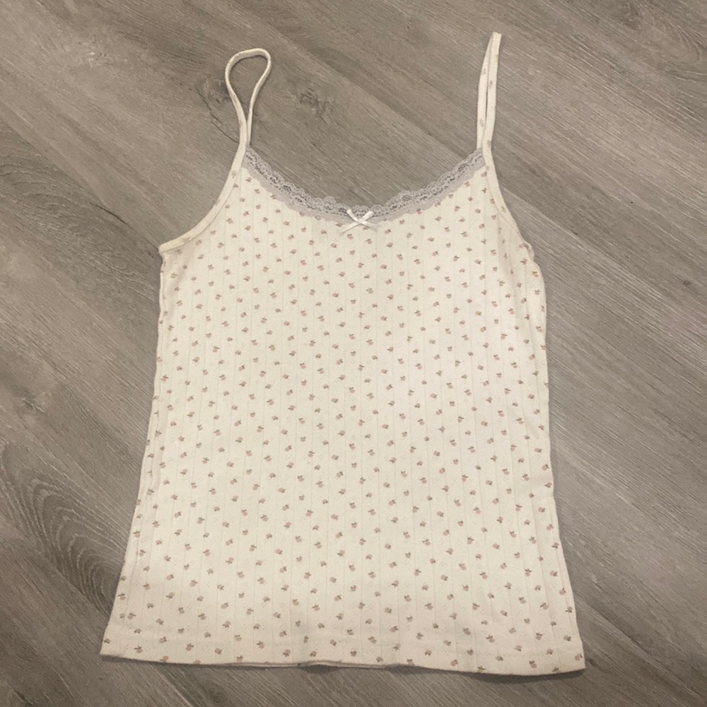 brandy melville lace floral tank